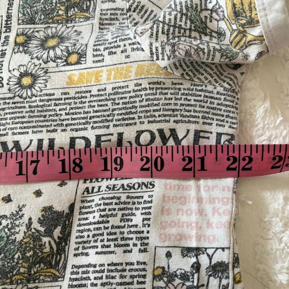 VIBE N' Cropped "Wildflower" T-Shirt XL Newspaper Print Subliminal Hippie Urban - Picture 9 of 10